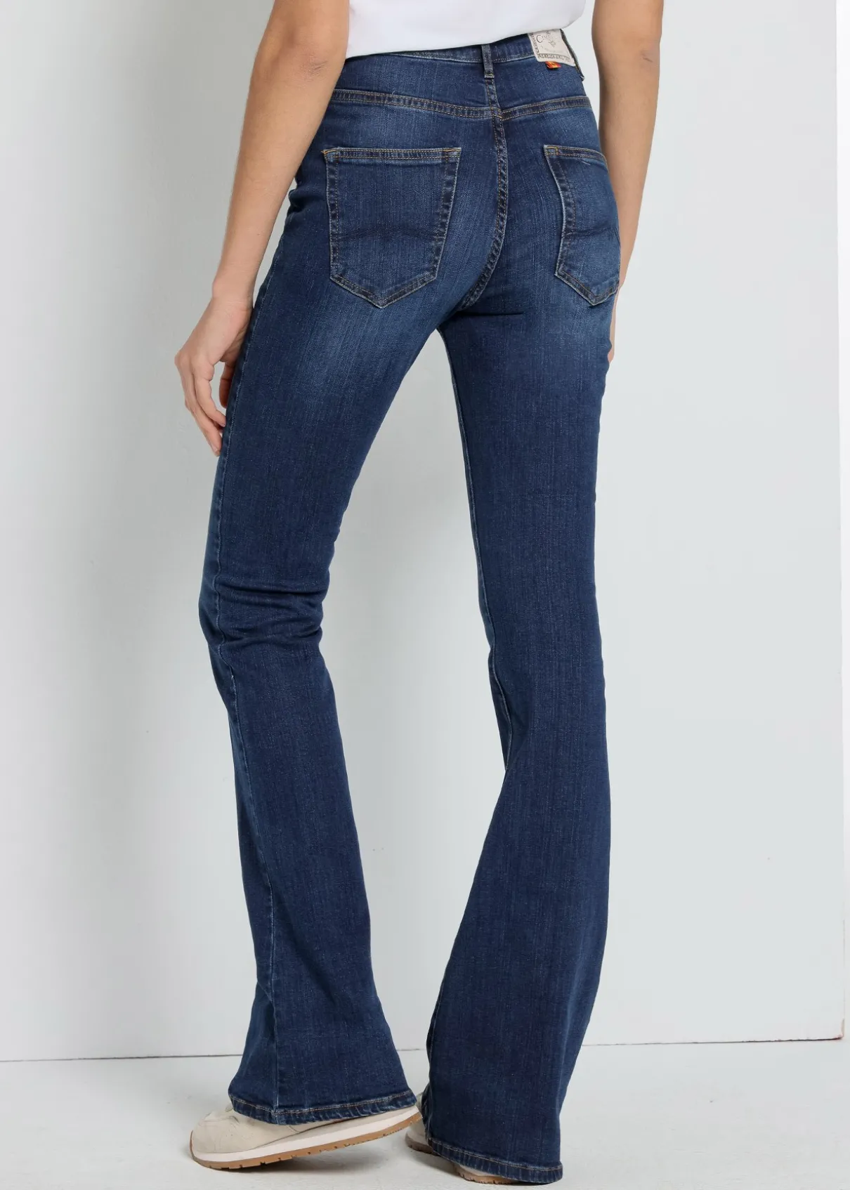 CARLA BLUM - Jeans | Flared fit - Taille haute | Taille en pouces