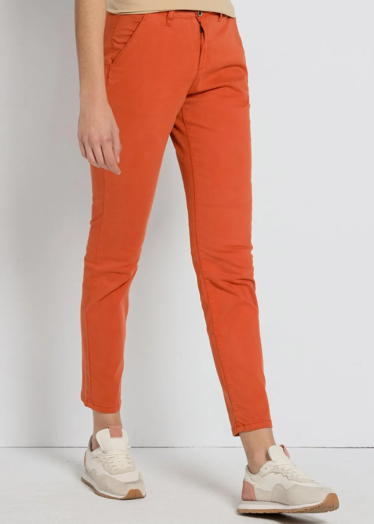 Chino | Clyde-Nectar